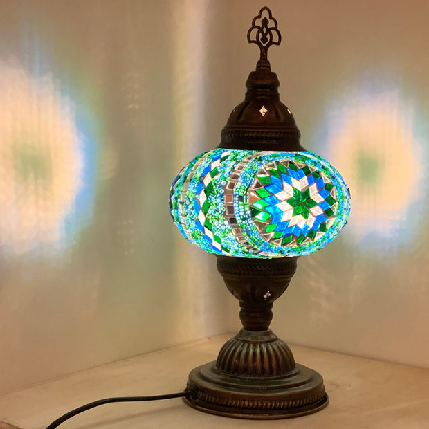 Table Lamps with No3 (Large) Globe